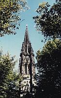 
   Turm der Nicolaikirche -   
   an der Ost-West-Straße   
