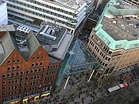 
 &nbsp; &nbsp; &nbsp; Blick auf den Eingangsbereich &nbsp; 
 &nbsp; des neu er&ouml;ffneten Europa-Centers &nbsp; 
