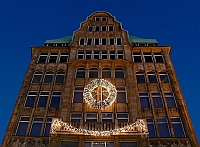 
   Weihnachtlich illuminiertes Haus   
